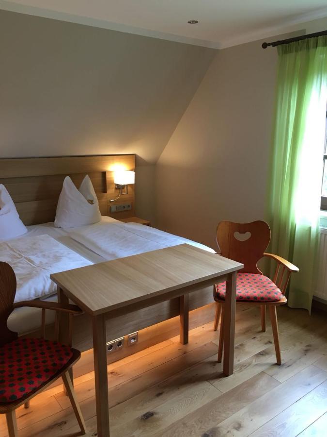 Landgasthof Haueis Marktleugast Extérieur photo